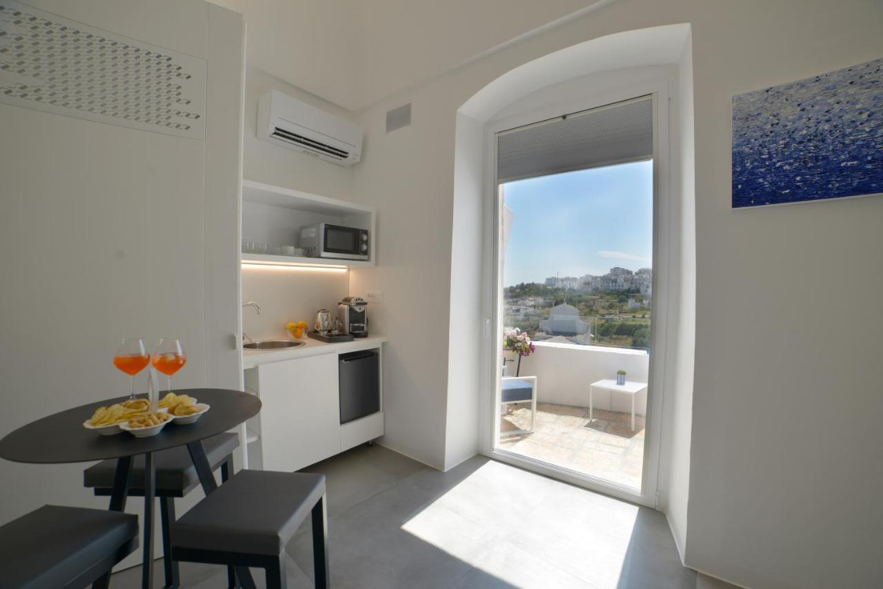 Sunshine Luxury Rooms Ostuni Eksteriør bilde