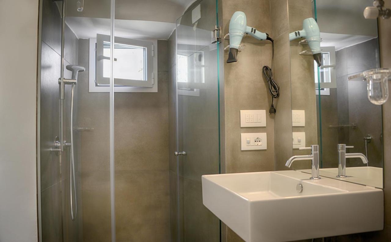 Sunshine Luxury Rooms Ostuni Eksteriør bilde